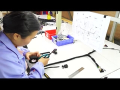 Kundengebundener Kabelstrang